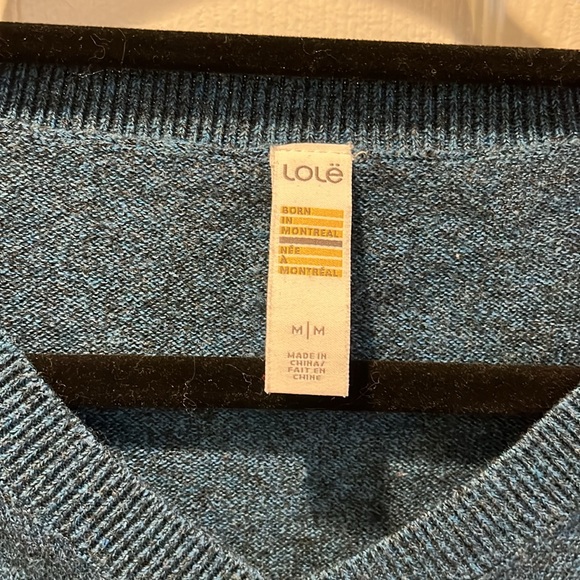 Lole sweater. - Picture 2 of 2
